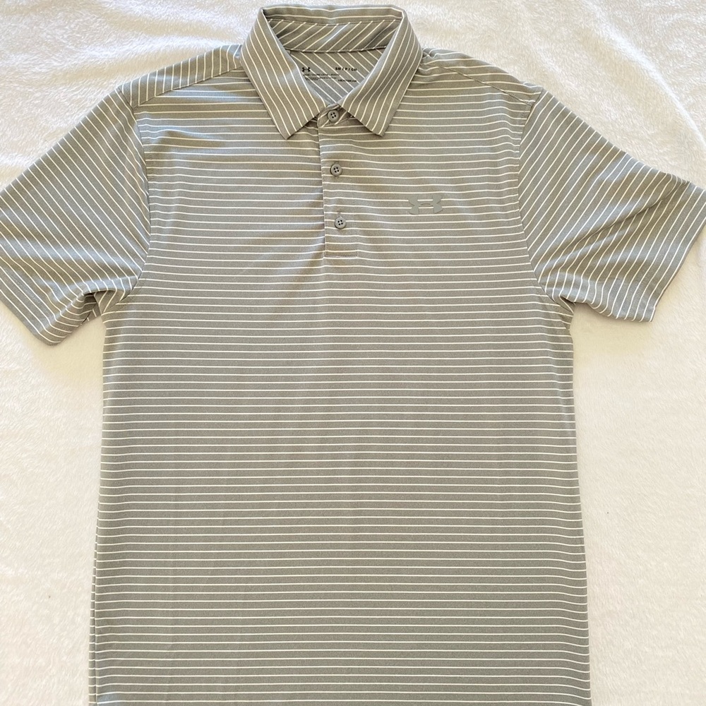 Under Armour Men’s Heather Gray & white stripe Golf Loose Heatgear Polo-small